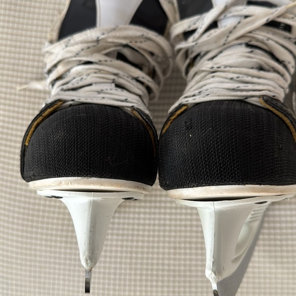 Bauer Black Performance 78 Ice Skates / Hockey Skates - Size Senior 9D - Picture 9 of 11